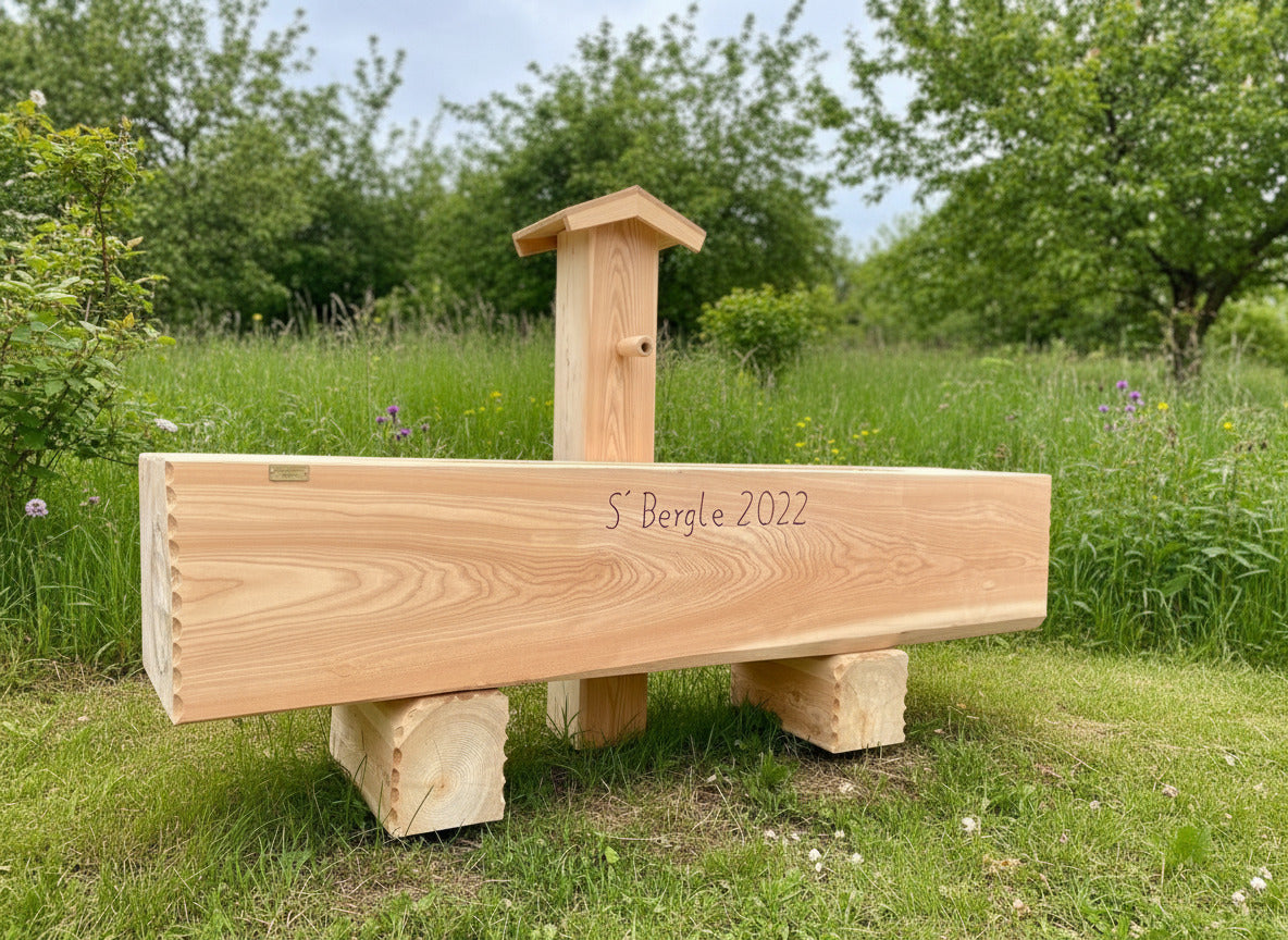 Holzbrunnen ,,Rotwand" eckiger Holztrog Lärche