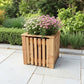 Pflanzkasten aus Lärchenholz zum Bepflanzen