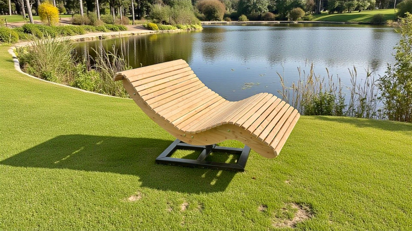 Drehbare Gartenliege aus Lärchenholz
